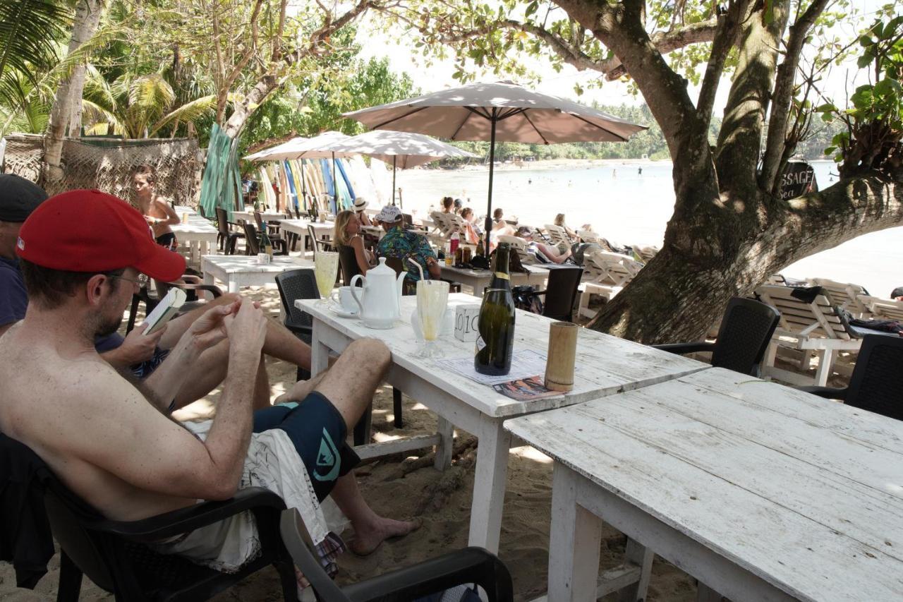 Surf Nest Hiriketiya Hotel Dikwella Kültér fotó