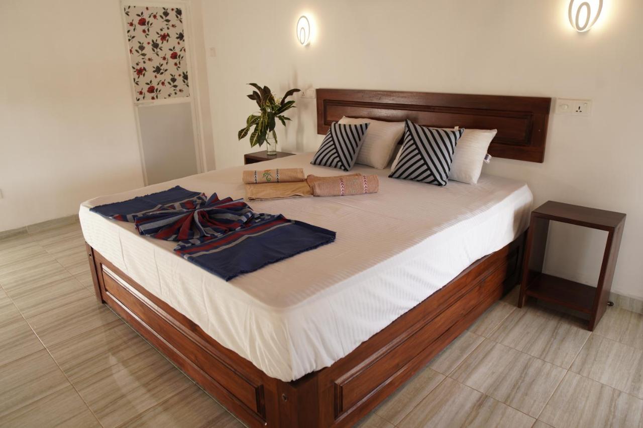 Surf Nest Hiriketiya Hotel Dikwella Kültér fotó