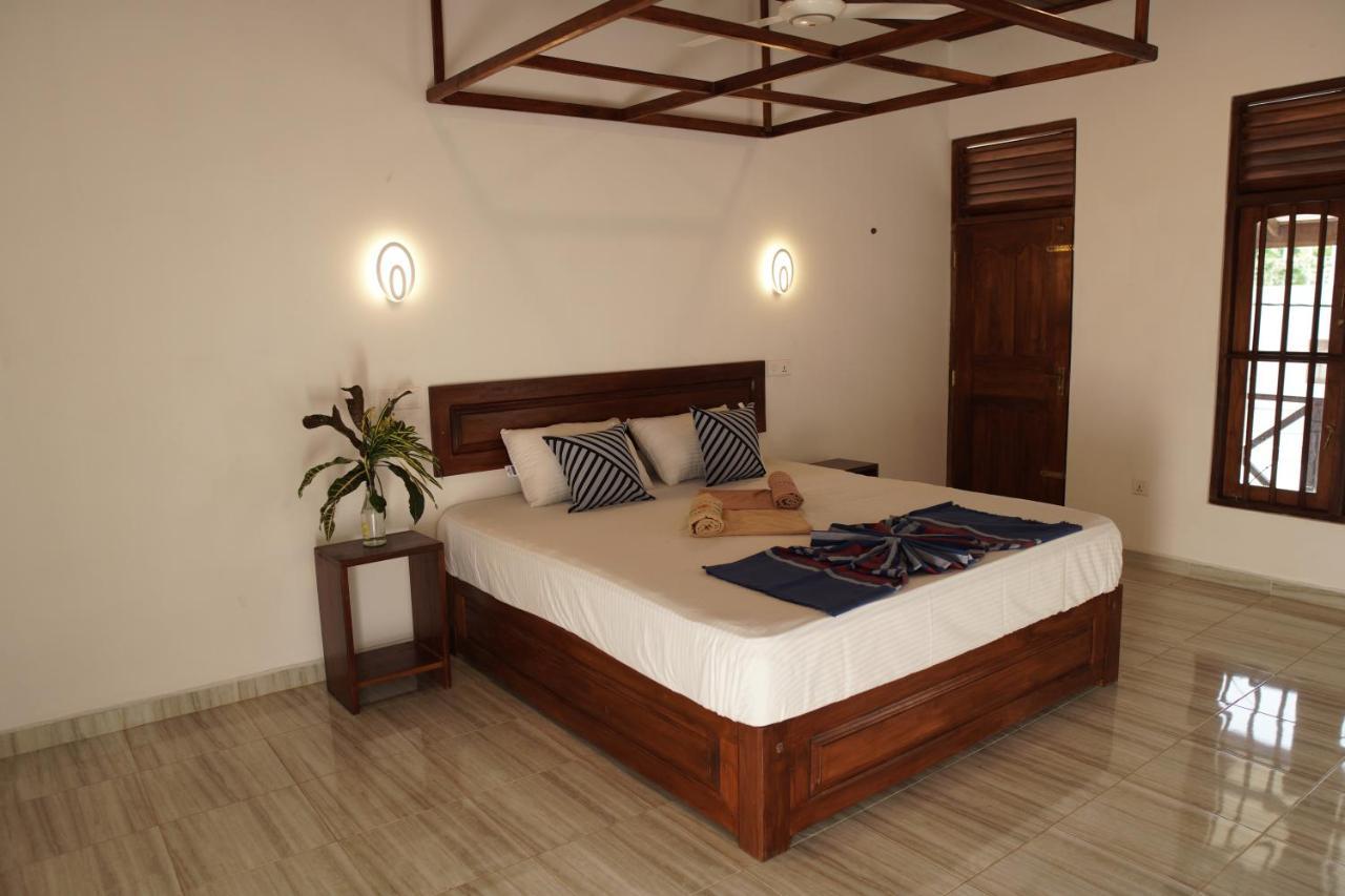 Surf Nest Hiriketiya Hotel Dikwella Kültér fotó