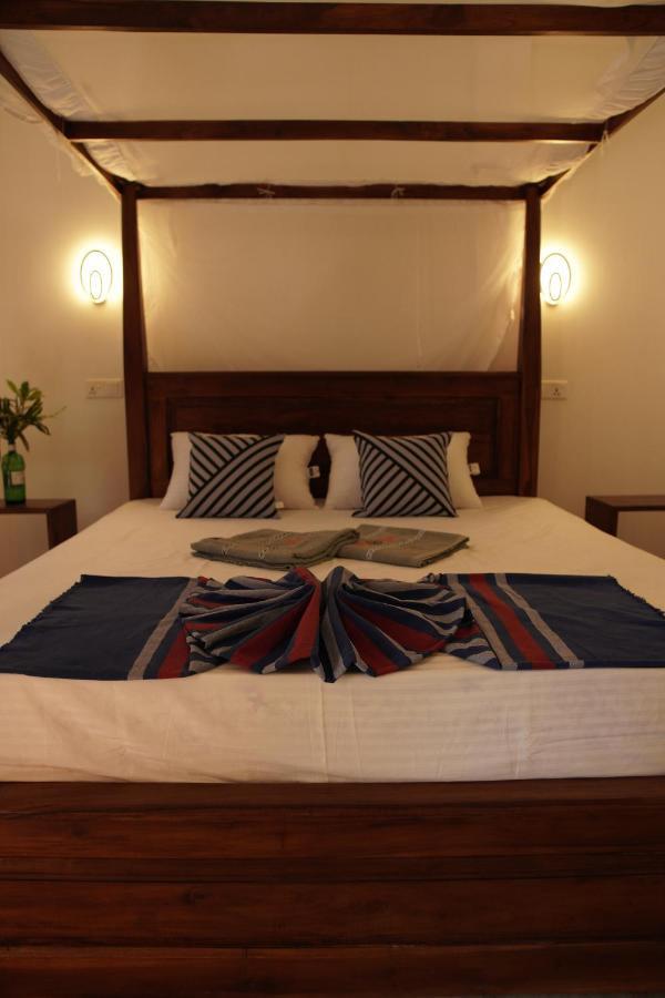 Surf Nest Hiriketiya Hotel Dikwella Kültér fotó