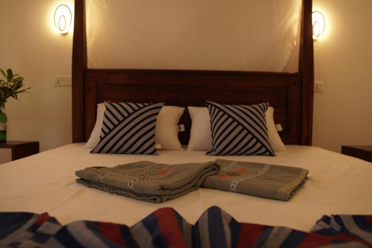 Surf Nest Hiriketiya Hotel Dikwella Kültér fotó