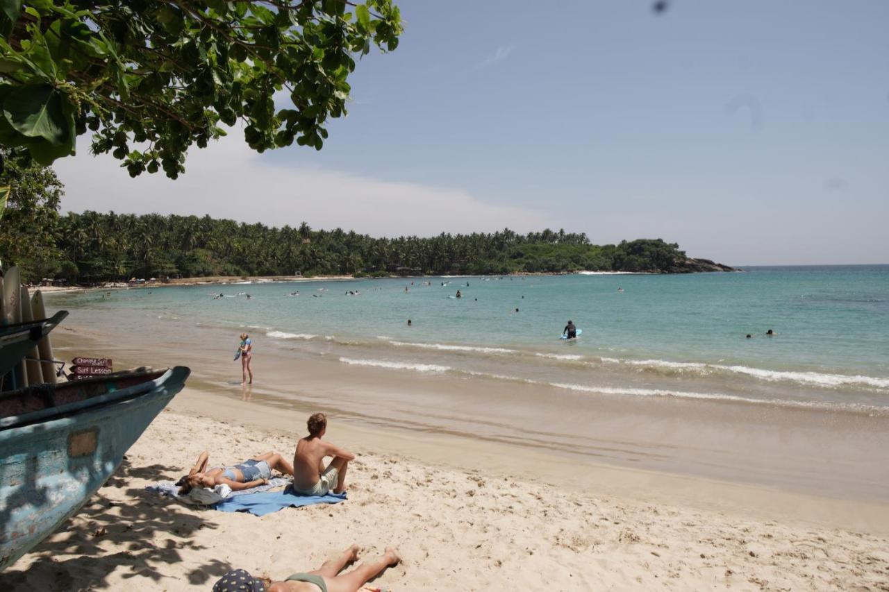 Surf Nest Hiriketiya Hotel Dikwella Kültér fotó